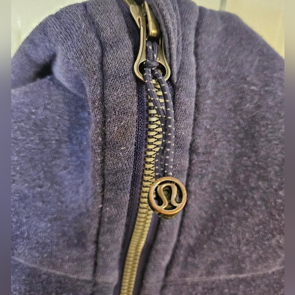 Lululemon womens size 4 Scuba Full-Zip hoodie navy blue long sleeve - Picture 2 of 7